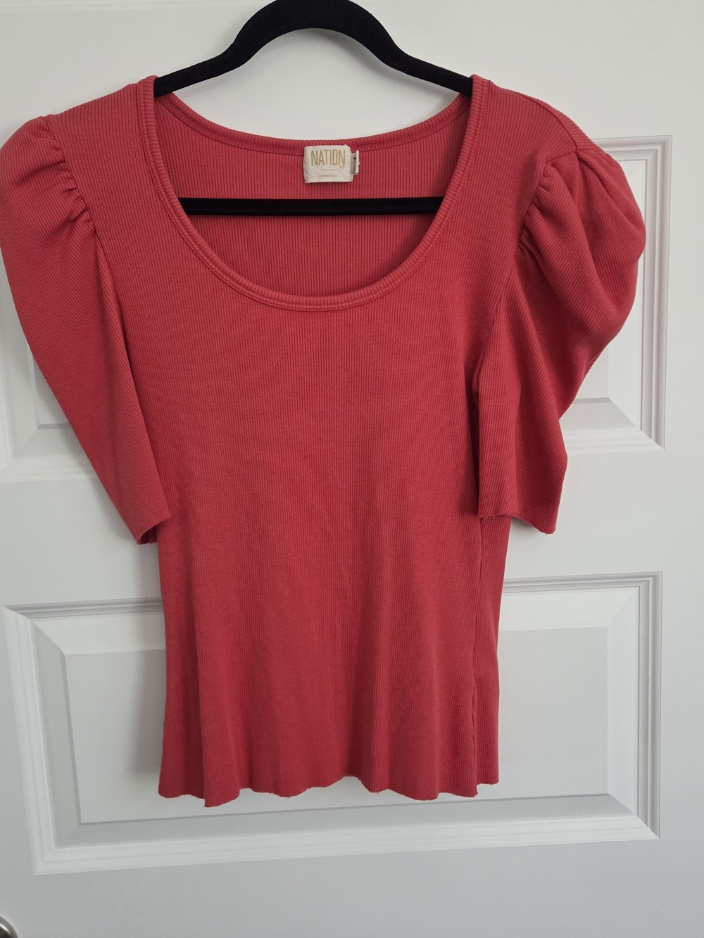 Nation LTD Coral-Pink Ribbed Puff Sleeve Scoop Top